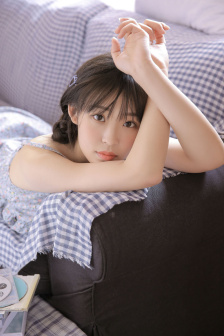 学长舌尖伸入湿嫩蜜汁H